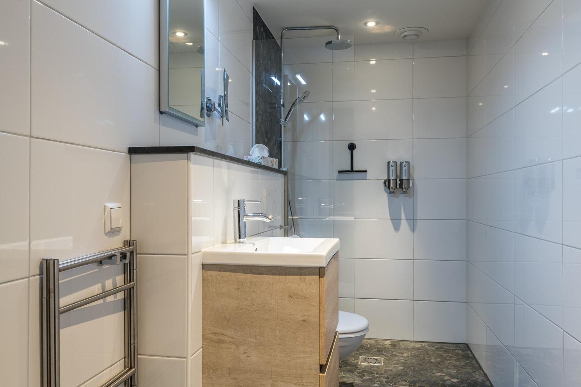 Hotel Oranjestaete Nijmegen Bagian luar foto